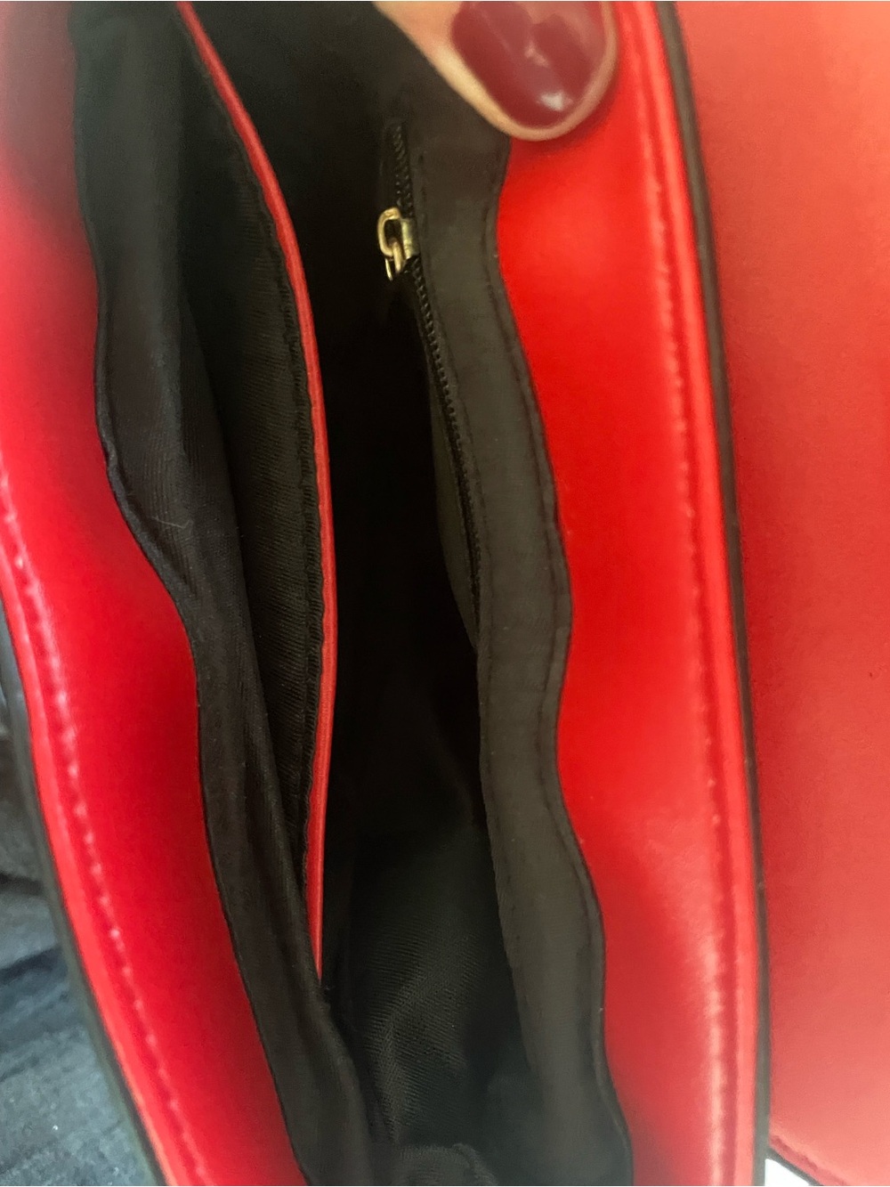 Red Saddle Bag With Gold Charm Shoulder Strap Women's Fashion Inspired - Picture 10 of 12